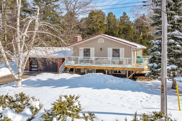 13 Pirates Glen DR, Trent Lakes, ON K0M 1A0