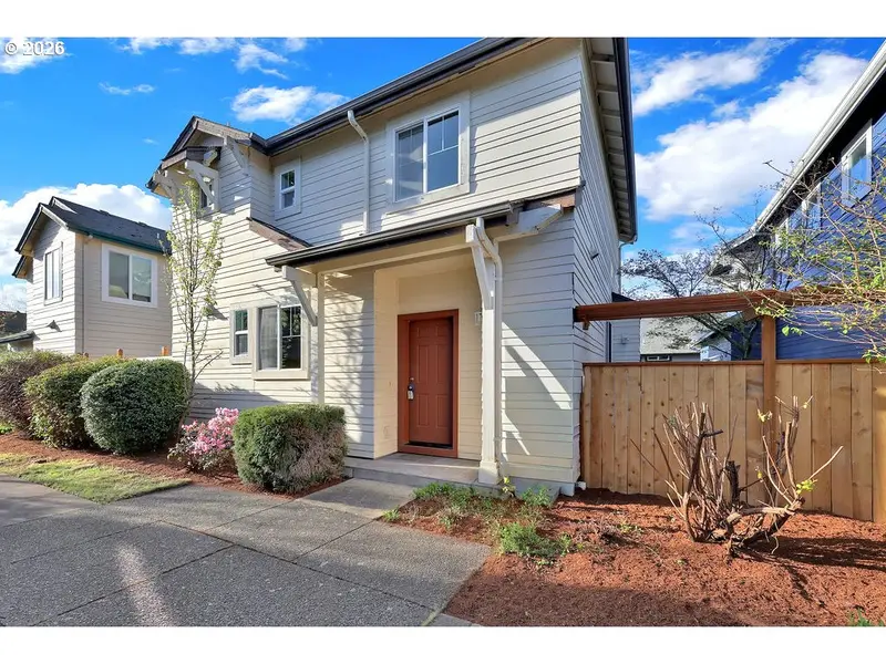 1651 HAMLET LN, Eugene, OR 97402