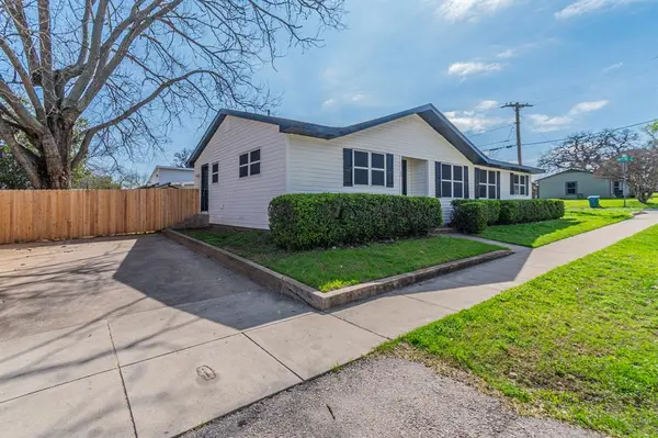 1400 Paisley Street, Denton, TX 76209