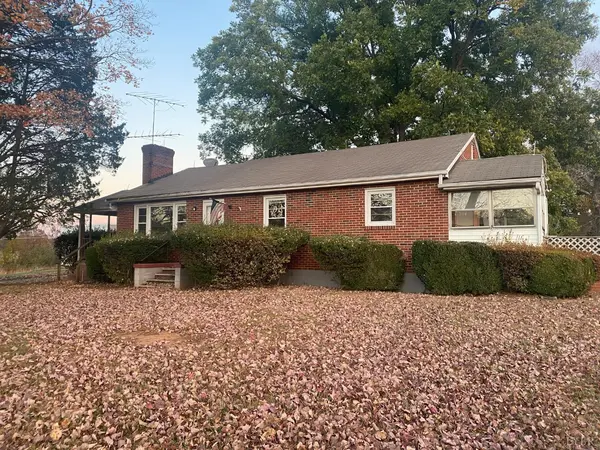 6101 Goode RD, Goode, VA 24556