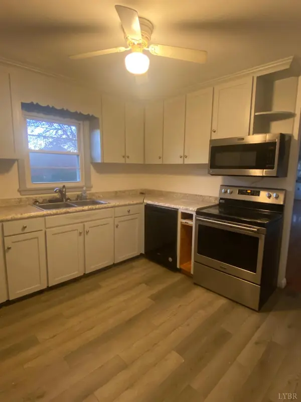 6101 Goode RD, Goode, VA 24556