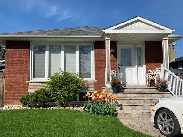 81 Celestine DR #Lower, Toronto W09, ON M9R 3N6