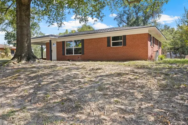 312 Willow Street, Hughes Springs, TX 75656