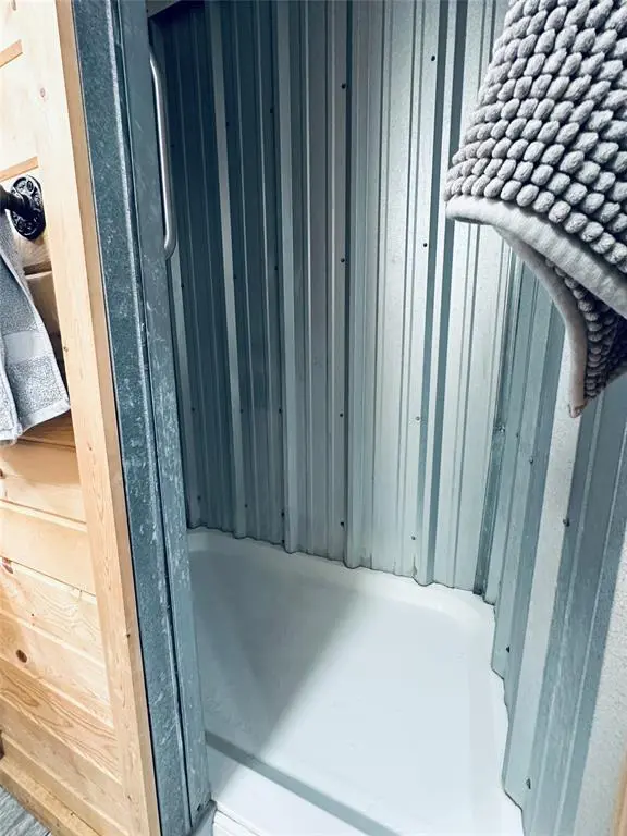 506 W Grand Avenue, Comanche, TX 76442