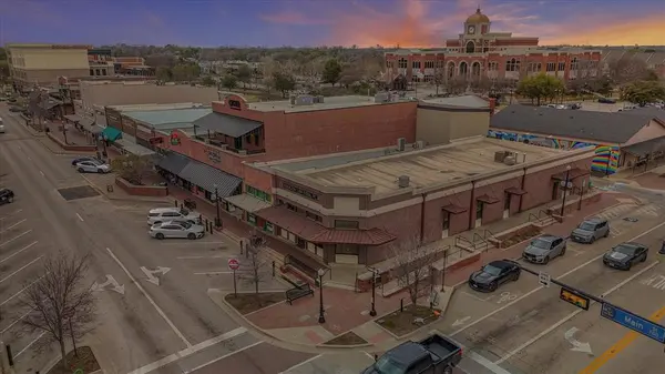 111 W Walters Street, Lewisville, TX 75057