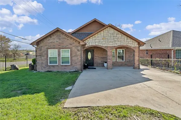 3022 Loving Avenue, Fort Worth, TX 76106