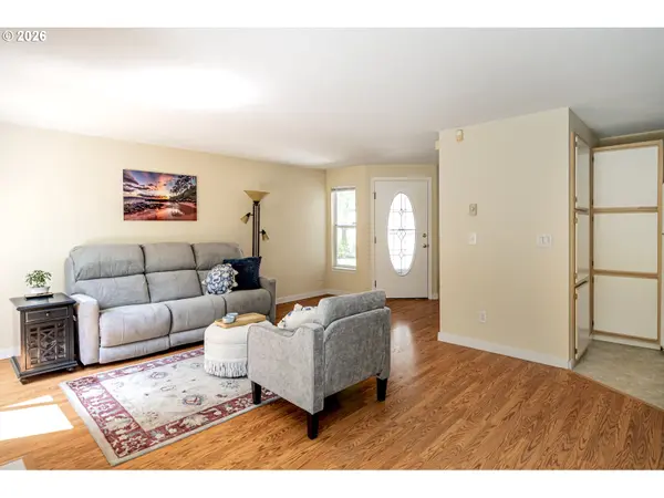 7310 SE THIESSEN RD, Milwaukie, OR 97267