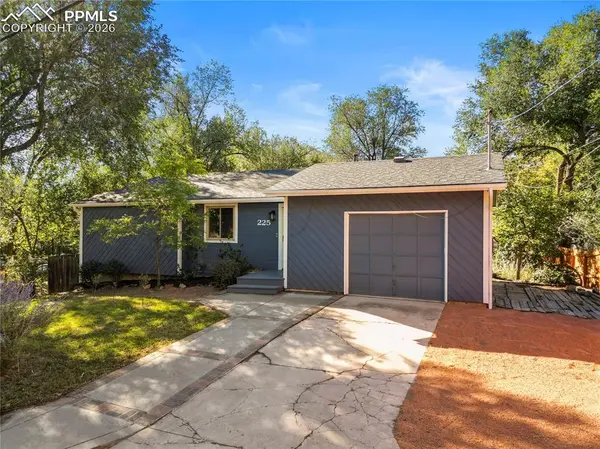 225 W Navajo ST, Colorado Springs, CO 80905