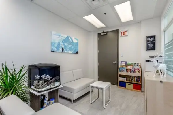 7130 Warden AVE #601, Markham, ON L3R 1S2