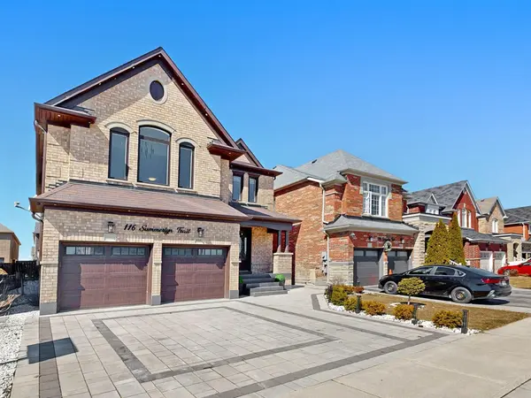 116 Summerlyn TRL, Bradford West Gwillimbury, ON L3Z 0E3