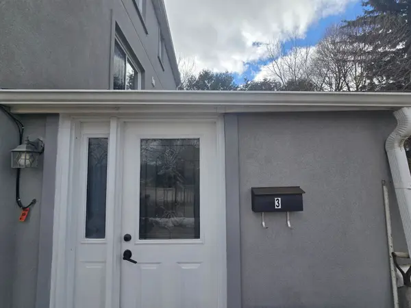 18 Ewing ST #3, Halton Hills, ON L7G 2P7