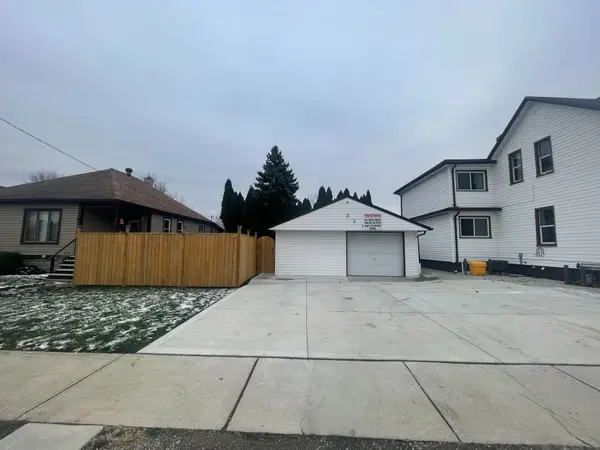 209 Murray ST, Chatham-kent, ON N8A 1H6