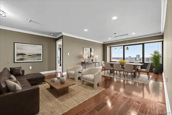 300 Riverfront DR #26J, Detroit, MI 48226