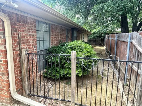 4905 Rippy Road, Flower Mound, TX 75028