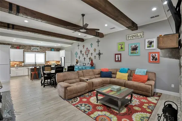 6302 Huntington Place, Abilene, TX 79606