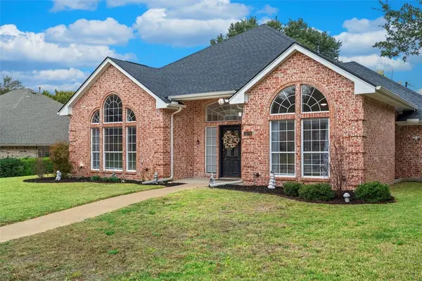 1429 Nettleton Drive, Desoto, TX 75115