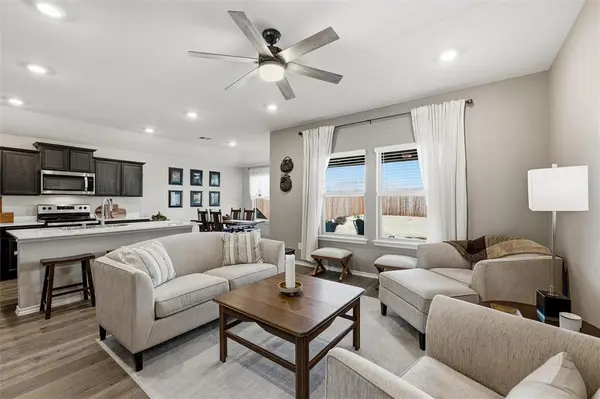 6521 Shoreline Lane, Princeton, TX 75407