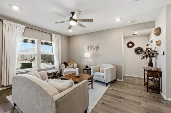 6521 Shoreline Lane, Princeton, TX 75407