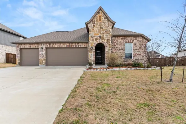 5823 Heatherwood Loop, Sachse, TX 75048