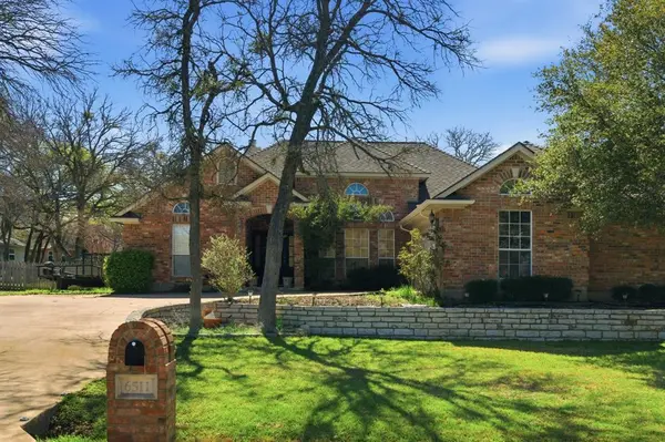6511 Westover Drive, Granbury, TX 76049