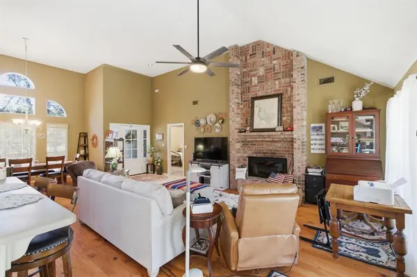 6511 Westover Drive, Granbury, TX 76049