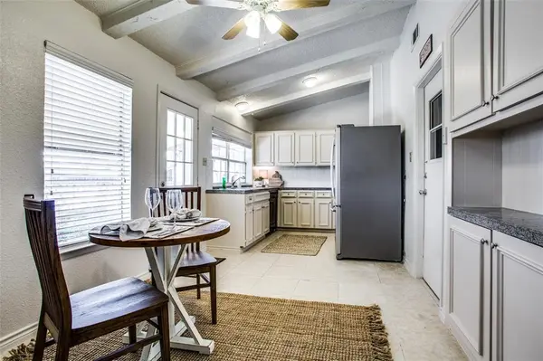 700 Kings Row, Denton, TX 76209