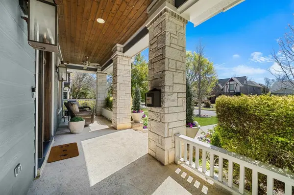 5943 Velasco Avenue, Dallas, TX 75206