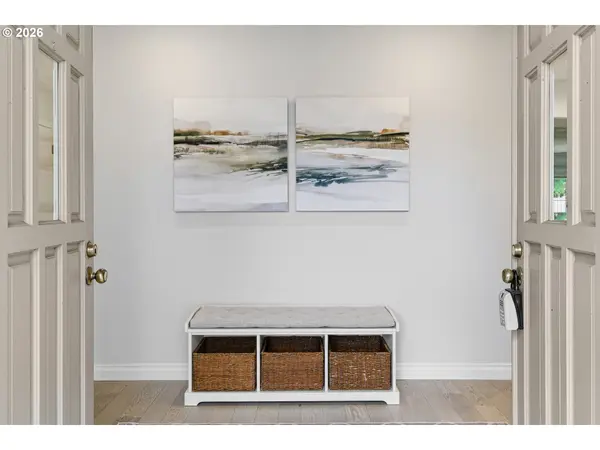 32400 SW ARBOR LAKE DR, Wilsonville, OR 97070