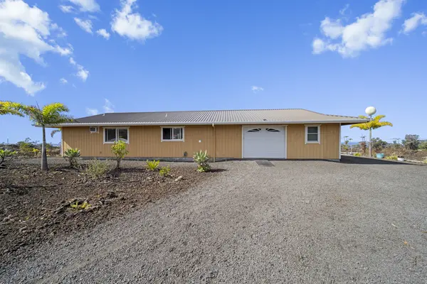 92-8436 MACADAMIA DR, Ocean View, HI 96737