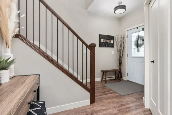 2603 63 ST, Camrose, AB T4V 5J6