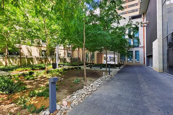 1080 Bay ST #1403, Toronto C01, ON M5S 0A5