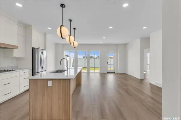 720 Brighton BOULEVARD #4, Saskatoon, SK S7V 1X1