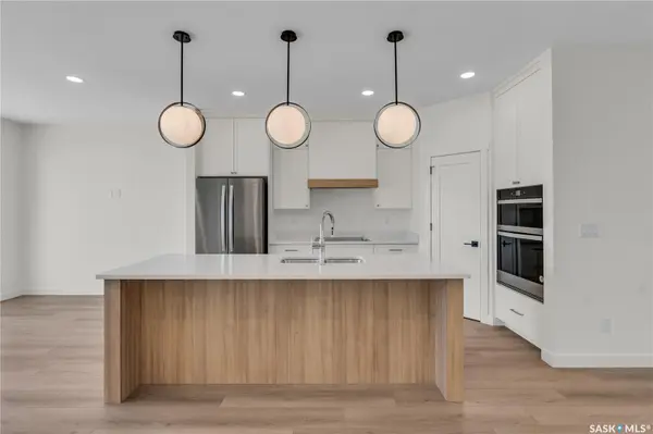 720 Brighton BOULEVARD #6, Saskatoon, SK S7V 1X1