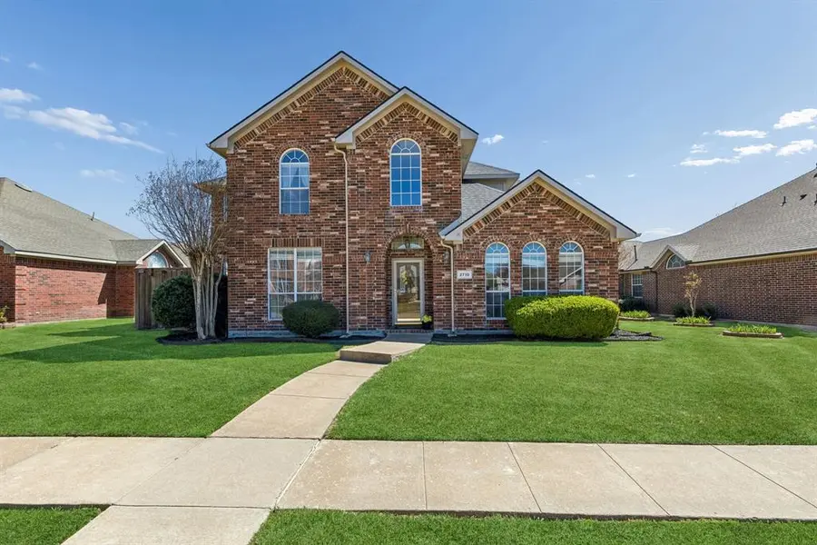 2710 Winterberry Drive, Rowlett, TX 75089