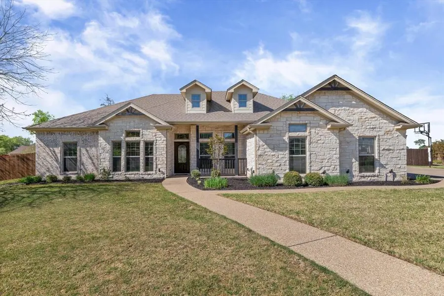421 Northridge Circle, West, TX 76691