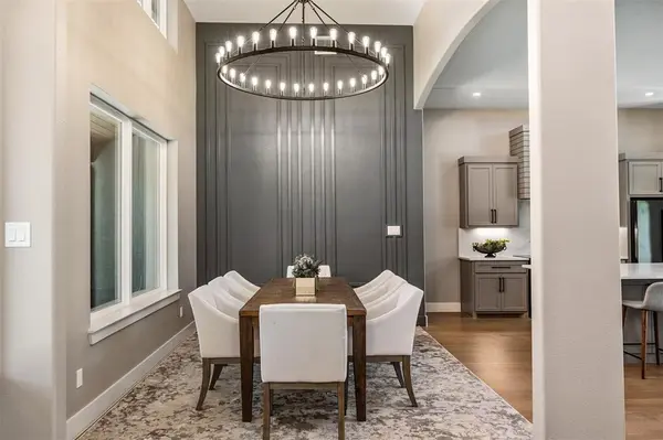 108 Deerhurst Lane, Mabank, TX 75156