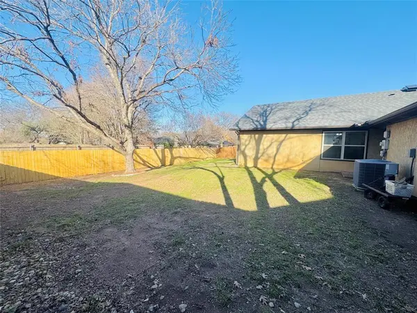 1109 Simpson Terrace, Bedford, TX 76021