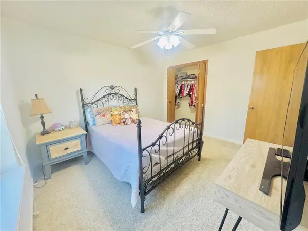 1109 Simpson Terrace, Bedford, TX 76021