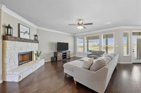 12812 Cold Spring Lane, Ponder, TX 76259