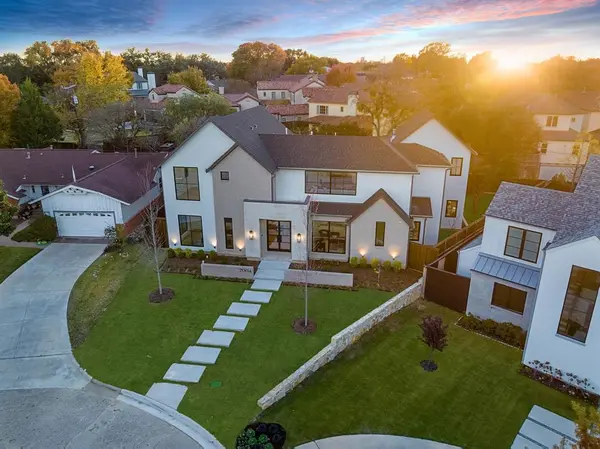 7004 Irongate Lane, Dallas, TX 75214