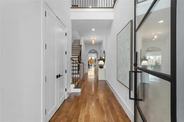 8611 San Fernando Way, Dallas, TX 75218