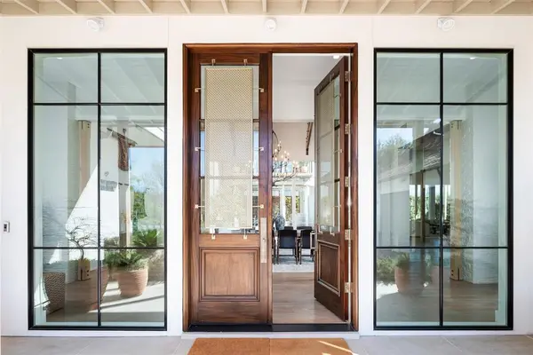 5747 Charlestown Drive, Dallas, TX 75230