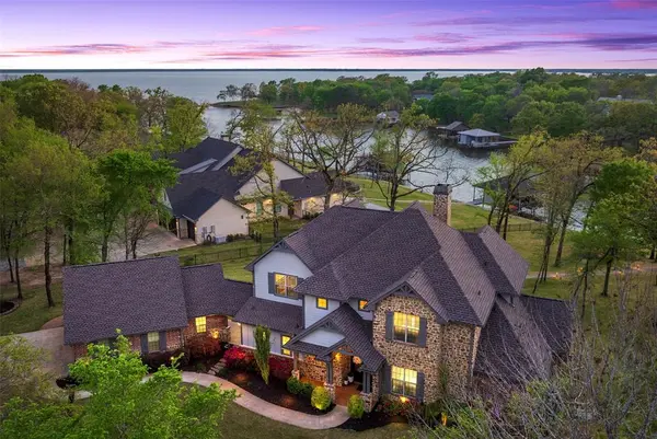 211 Sandpiper Drive, Mabank, TX 75156