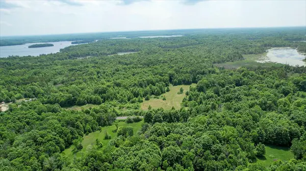 00 Otter Lake RD, Rideau Lakes, ON K0G 1L0