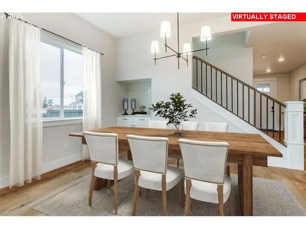 1196 SE 18th AVE, Canby, OR 97013