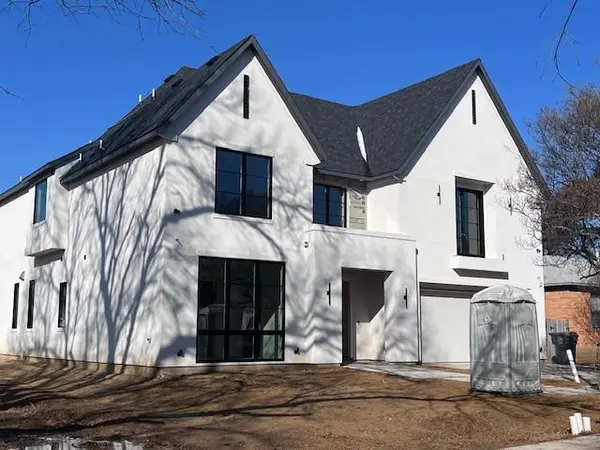 9845 Lenel, Dallas, TX 75220