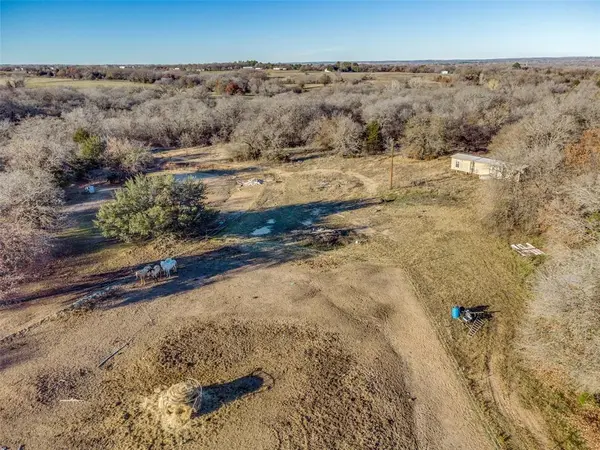 319 County Road 4868, Boyd, TX 76023