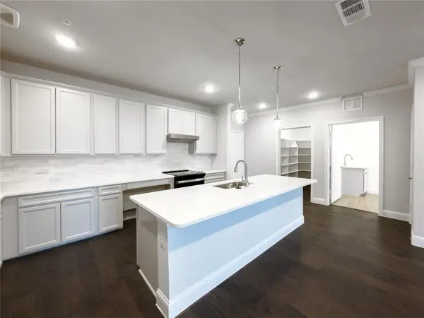 651 N Watters Road #4202, Allen, TX 75013