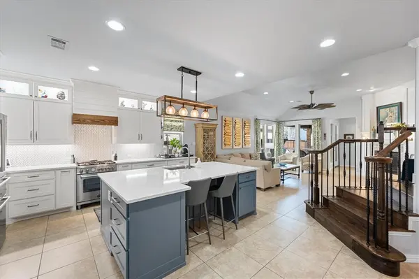 1003 Lone Ivory Trail, Arlington, TX 76005