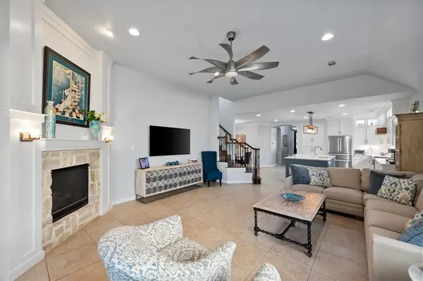 1003 Lone Ivory Trail, Arlington, TX 76005